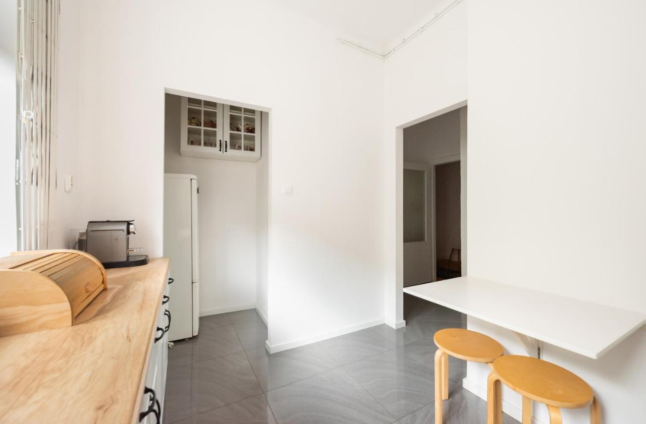 Plac Zbawiciela 3-Bedroom Apartment Varšava Exteriér fotografie